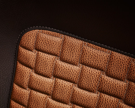 Air | Oberflächenveredelung | BOXMARK Leather GmbH & Co KG