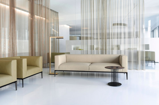 Jaan 781 Sofa | Sofas | Walter K.