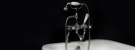Edwardian Hand Shower Set with Hand Shower, Hose and Cradle | Shower controls | Czech & Speake