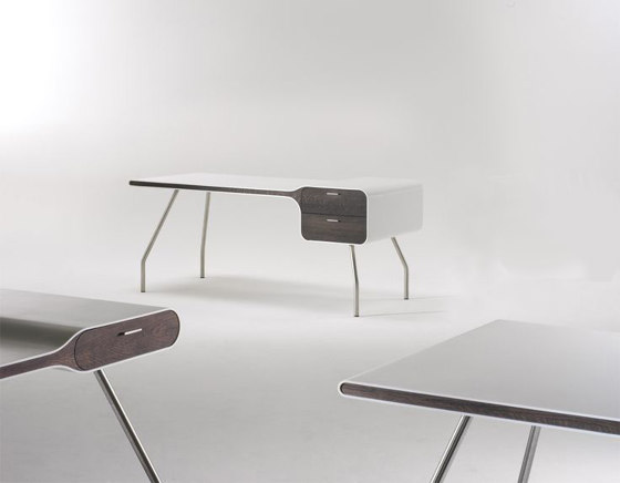 Icon desk 1801C | Desks | Iconicals
