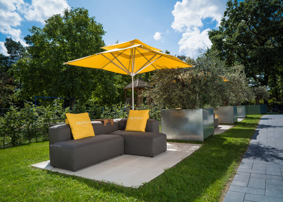 Lounge Outdoor System | 2-in-1 Lounge with parasol | Parasols | IKONO