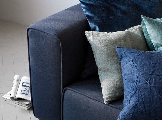 Carmo sofa mit chaise longue CQ00 | Sofas | BoConcept