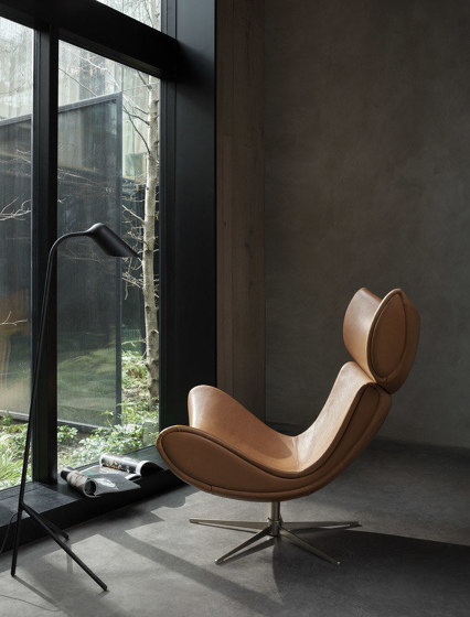 Imola Lounge Chair L002 with swivel function | Armchairs | BoConcept