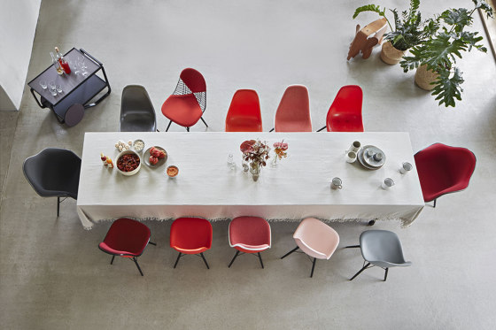 Eames Plastic Side Chair DSW | Sillas | Vitra
