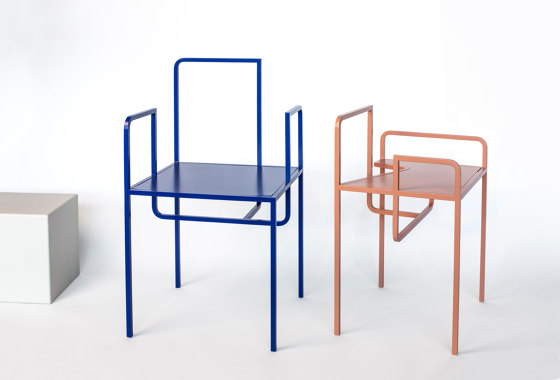 Z | Chairs | ONE PLUS ELEVEN