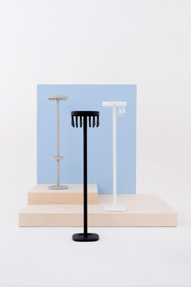 Plus coat stand | Percheros | Cascando