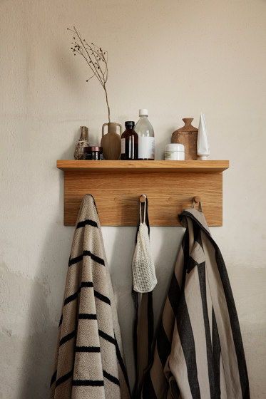 Place Rack - Medium - Oak | Coat racks | ferm LIVING