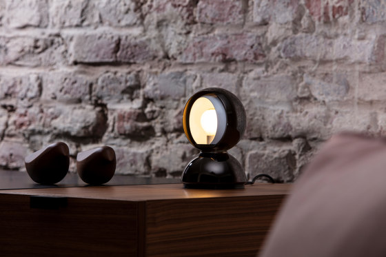 Eclisse Table Lamp | Lampade tavolo | Artemide
