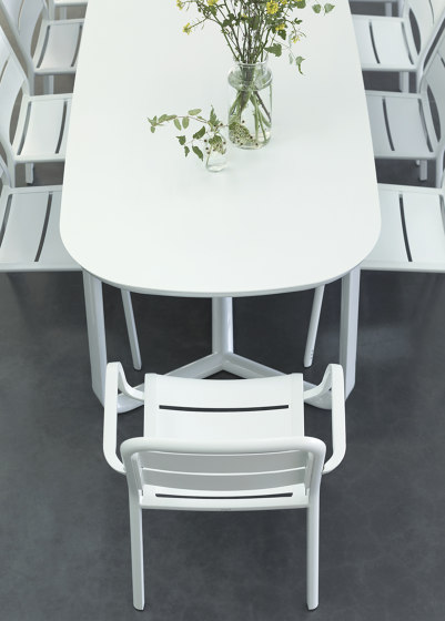 Marumi | Dining Armchair in Aluminum | Sillas | EGO Paris