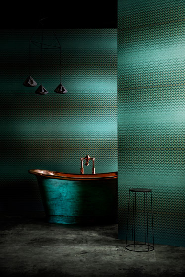 Modulate Emerald/Kingfisher | Wall coverings / wallpapers | Anthology
