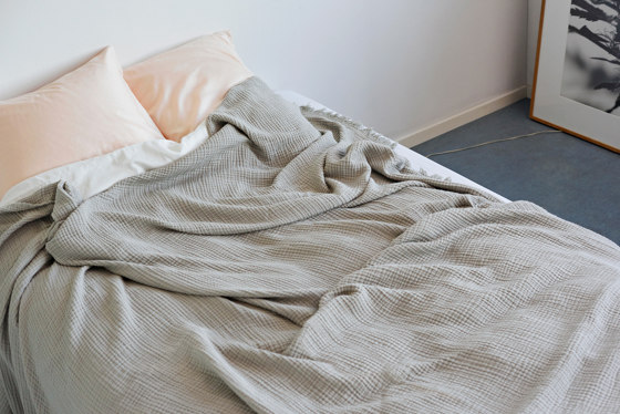 Crinkle Bedspread | Decken | HAY