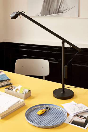 Fifty-Fifty | Luminaires de table | HAY