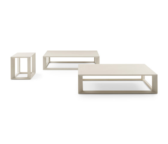 Pablo Outdoor small table | Side tables | B&B Italia