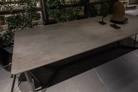 Vint MDi Gris Natural | Mineral composite panels | INALCO
