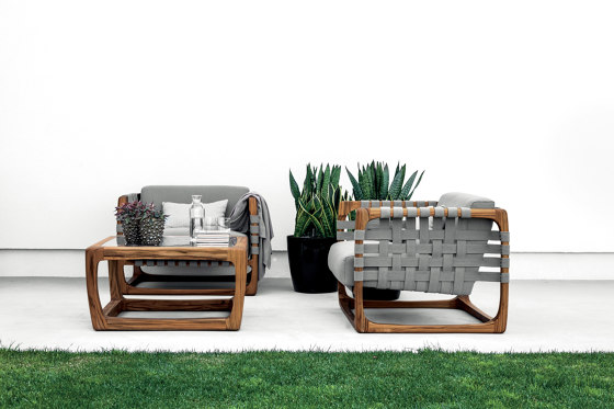 Bungalow Armchair Outdoor | Poltrone | Riva 1920