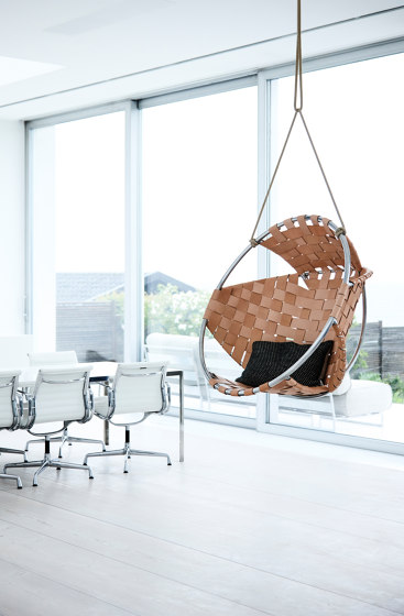 Cocoon Hang Chair Leather | Dondoli | Trimm Copenhagen