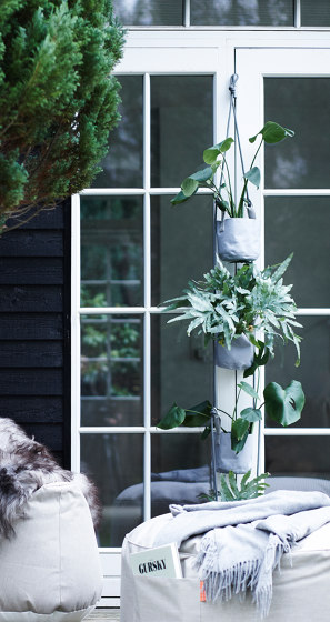 Vertical Soft Pots Black | Plant pots | Trimm Copenhagen