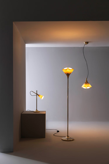 Jamz Reading Lamp | Gold (CE) by Lladró