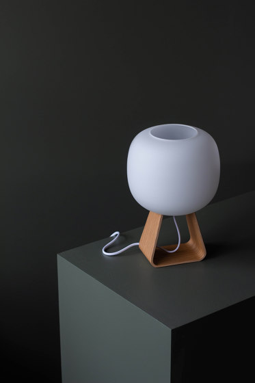 Toad | Luminaires de table | Himmee