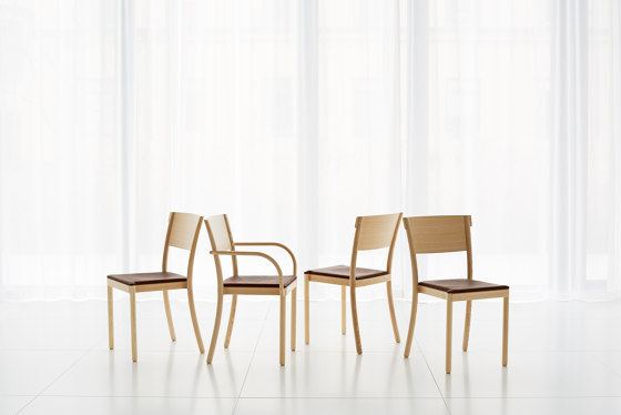 Light & Easy chair | Stühle | Gärsnäs