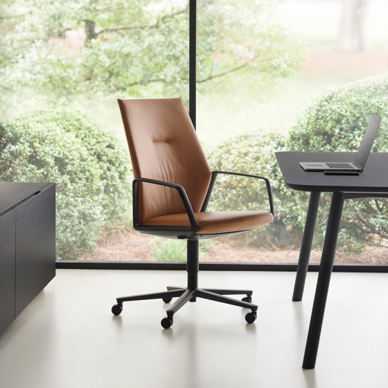 M75 | Office chairs | Davis Furniture