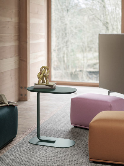 Relate Side Table | H: 73,5 cm / 29" | Tables d'appoint | Muuto