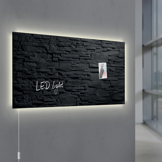 Pizarra de cristal magnética Artverum LED light, 130 x 55 cm | Lámparas de pared | Sigel