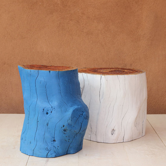 Chroma Outdoor Log Tables | Tables d'appoint | Pfeifer Studio