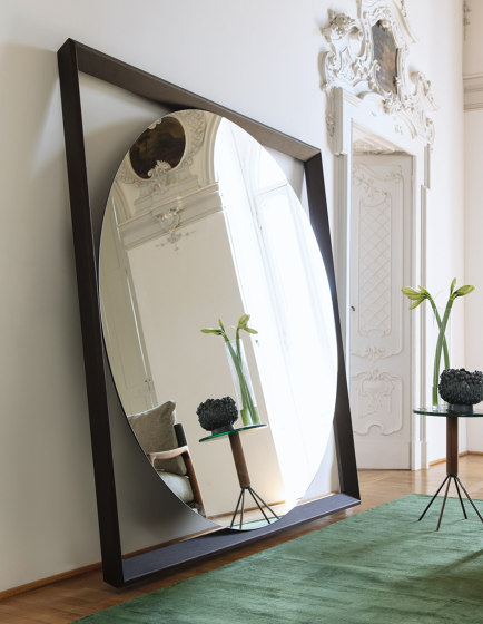 Odino Ovale Specchio | Miroirs | Porada
