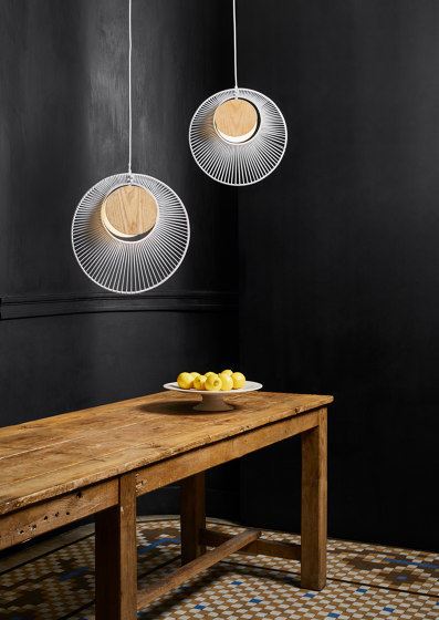 Oyster | Table Lamp | White | Lámparas de sobremesa | Forestier