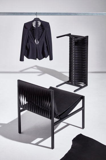 DL Lounge Chair | Armchairs | DesignByThem