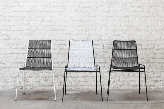 Abaco Chair Frame Black + Seat White | Sillas | Serax