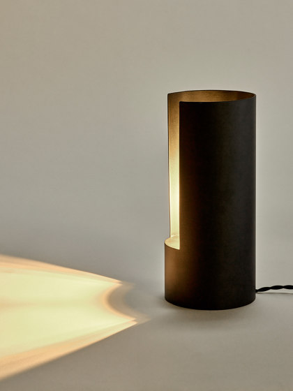 Essentials Lampe A Suspension Kvg Noir - Laiton | Suspensions | Serax