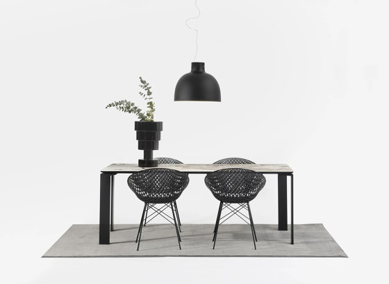 Four Soft Touch Aluminium/Noir 223x79 cm | Tables collectivités | Kartell