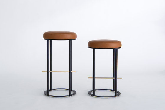Icon Side Table | Mesas auxiliares | Phase Design