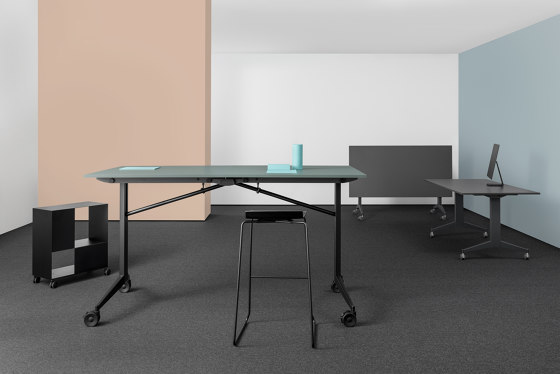 B302 Desk | Standing tables | Mara