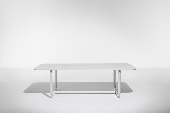 Strong | table de bar H90 | Tables hautes | Desalto