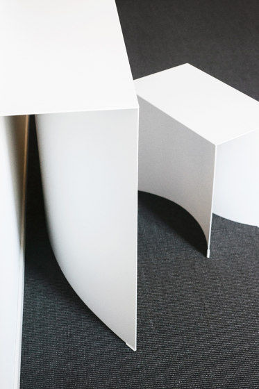 Void | small table | Coffee tables | Desalto