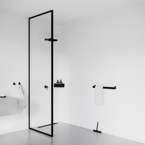 Bath Shelf Corner Black | Repisas / Soportes para repisas | NICHBA