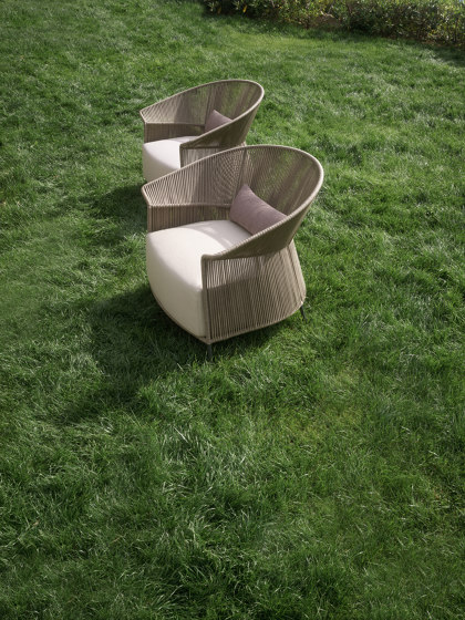 Ola 923/P | Chairs | Potocco