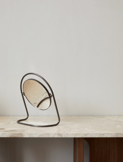 Nimbus Mirror, Rectangular, Polished Brass | Miroirs | Audo Copenhagen