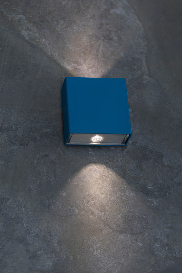 Klint Model 2 | Lámparas exteriores de pared | Roger Pradier