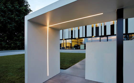 Continuous Rod Minimal Recessed 1m | Outdoor recessed wall lights | Simes