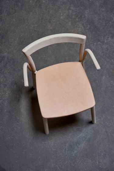 NORDIC Chair Leather | Chaises | Gemla