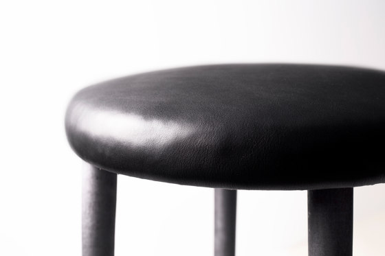 PIRUETT Bar stool | Sgabelli bancone | Gemla