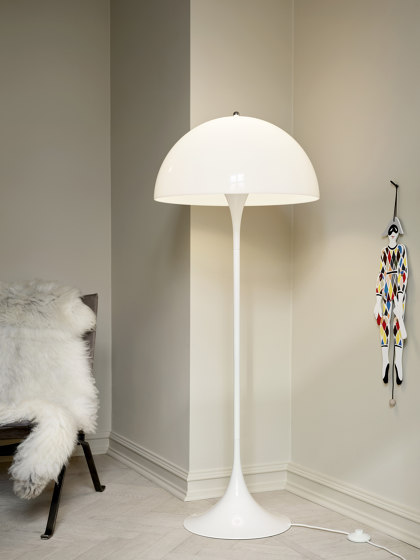 Panthella Lampe de Table 320 | Luminaires de table | Louis Poulsen