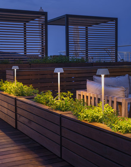 Firefly in the sky | Outdoor free-standing lights | Panzeri
