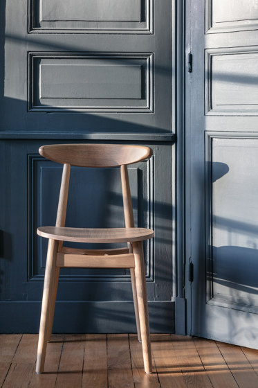 Atelier N/7 Teo oak dining chair upholstered | Chaises | Vincent Sheppard