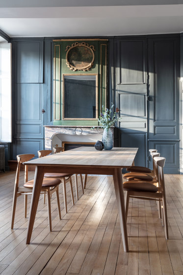 Atelier N/7 Teo oak dining armchair | Chaises | Vincent Sheppard