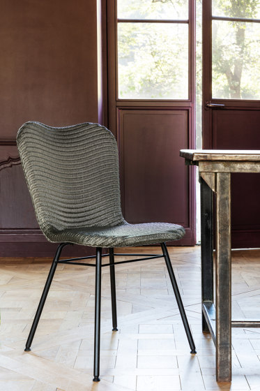 Lily dining chair oak base | Sillas | Vincent Sheppard